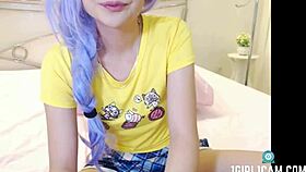 What secrets does Emmys reveal in her May camgirl show?