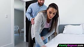 damn stepdad wrecked my stepmom's big ass bareback!