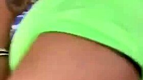 Big booty ebony teases wildly while shopping for new wig