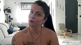 imagine this curvy wet latina milf bending over letting out those juicy farts into chocolate mess everywhere