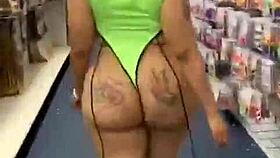 Big booty ebony teases wildly while shopping for new wig