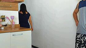 while hubby showered i risked fucking his friend bareback creampie in our house 😈🍑💦