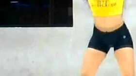 oh wow im dancing all crazy german style hehe!!