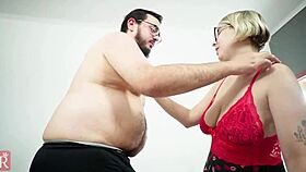 curvy milf friend deepthroats to creampie orgasm backstage 😏💦