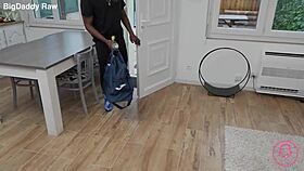 Naëlle turns slutty post-game: big black cock, milf pussy, homemade interracial fun! 😈🍆💦