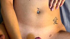 Chatting with amateur college girl casually 🎓😊