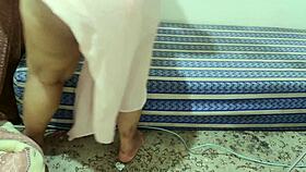 Arab Milf Craves Massive Saudi BBC Thrusts