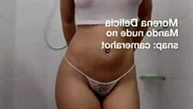 😍 culona shakes her juicy ass crack while stripping down slow on CAM 💦🔥