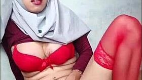 hijab shemale bounces on dildo anal ride till explosive cum