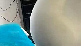 Liguero sin medias shows off curvy ass babe pussy fucking with dildo toys