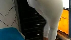 Liguero sin medias shows off curvy ass babe pussy fucking with dildo toys