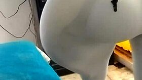 Liguero sin medias shows off curvy ass babe pussy fucking with dildo toys
