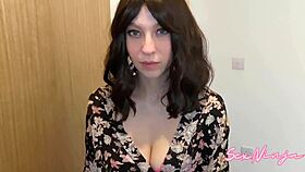 Cheating milf wife fucks investigator hard to hide her secrets doggystyle