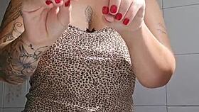 shorts wedged deep into juicy big pussy flashing