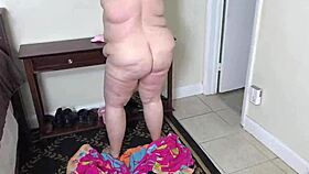 big juicy fat ass maid flashes wet milf pussy close up then fucked hard