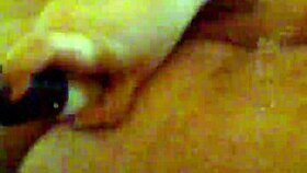 mzslippery cute fat babe shaves pussy mirror masturbation closeup