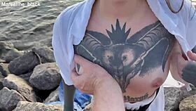 i suck bbc on beach and swallow every drop of cum!