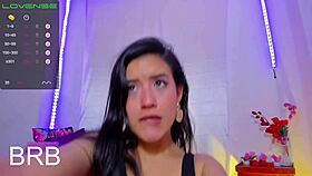 colombian babe wanna shake that bubble butt on cam for me