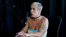 Blonde Joana strips naked for steamy massage chat