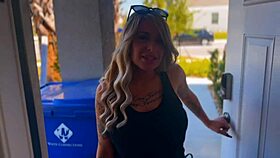 stephanie summers teases her first raw bbc deepthroat interracial thrill