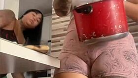 Check out the swollenest pussy you've ever seen flashing wildly