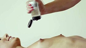 Alexa Tomas And Amirah Adara Can't Stop Fingerbanging Oiled Petite Pussies?