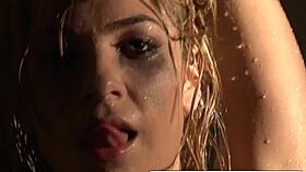 hey check out sexy dahlia's naughty shower with pussy play and tits