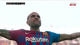 FC Barcelona Crushes Atletico Madrid 4-2