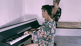 we nailed a hilarious double blowjob in steamy ffm threesome all wet 💦😂