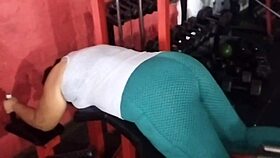 Gym Big-Ass Hottie Begs for Deep Pounding at Home