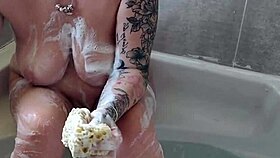 Mature Milf Big Tits Ass Shaved Pussy Bath Tub Sex