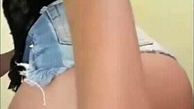 wife twerks provokes flashes tight pussy!