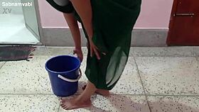 Emotional rush as homemade maid spreads ass and pussy while cleaning for intense mature fuck