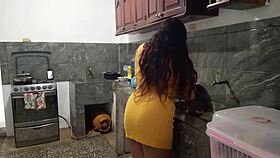 i unwrap his throbbing cock in kitchen for deep homemade blowjob delight