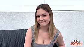Alice and lexi love getting torn together