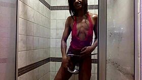 Ginger milf plays with pink lace panties