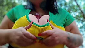 Bbw brasileira se masturba no parque with mary jhuana