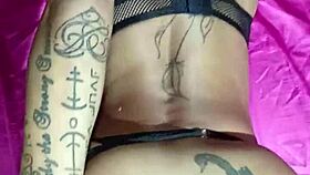 fode me gostoso with cute tattooed wife