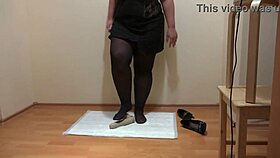 see this plump mistress pee dirty on rubber dick in heels