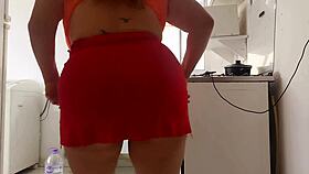 vivi guedez paid the plumber with her pussy