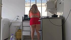 vivi guedez paid the plumber with her pussy