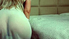 dancing and shaking without panties