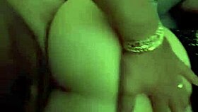 Amateur anal with curvy brunette