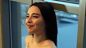 Naked Girls Show Everything Up Close