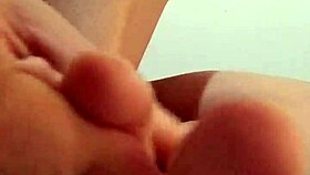 sexy curvy latina masturbates as horny housewife