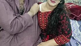 desi pakistani housewife enjoys deep penetration