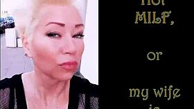 Mature webcam slut plays with tongue and dildo
