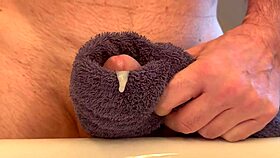 watch me reach orgasm now