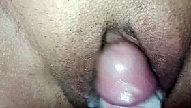 big ass girl receiving erotic massage until squirts