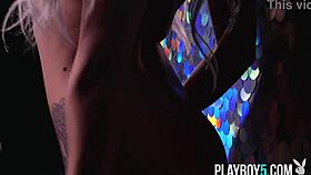 petite blonde teen shows big ass